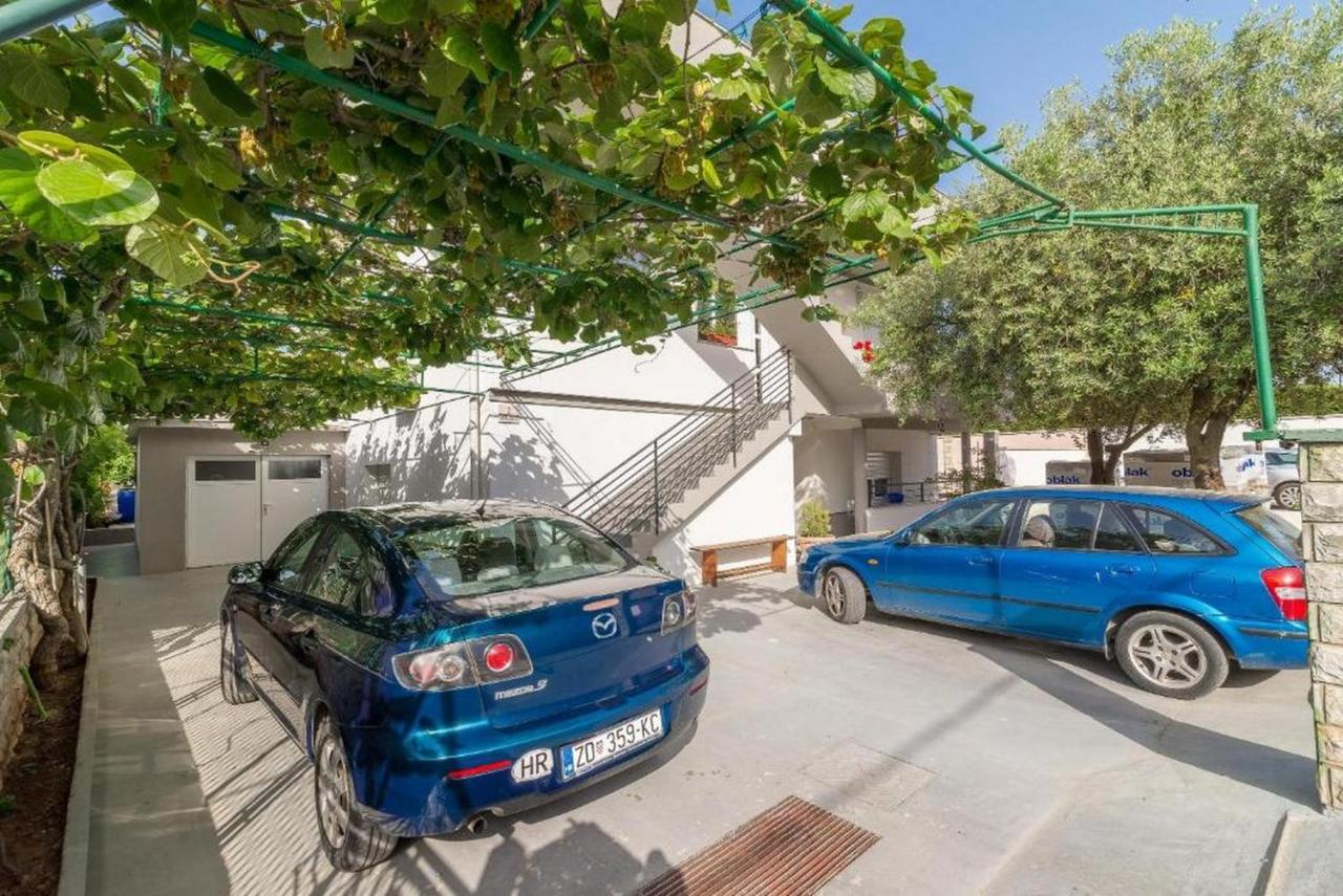 Apartments Villa Odesa With Shared Pool Zára Kültér fotó