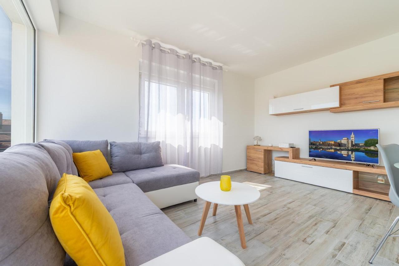 Apartments Villa Odesa With Shared Pool Zára Kültér fotó