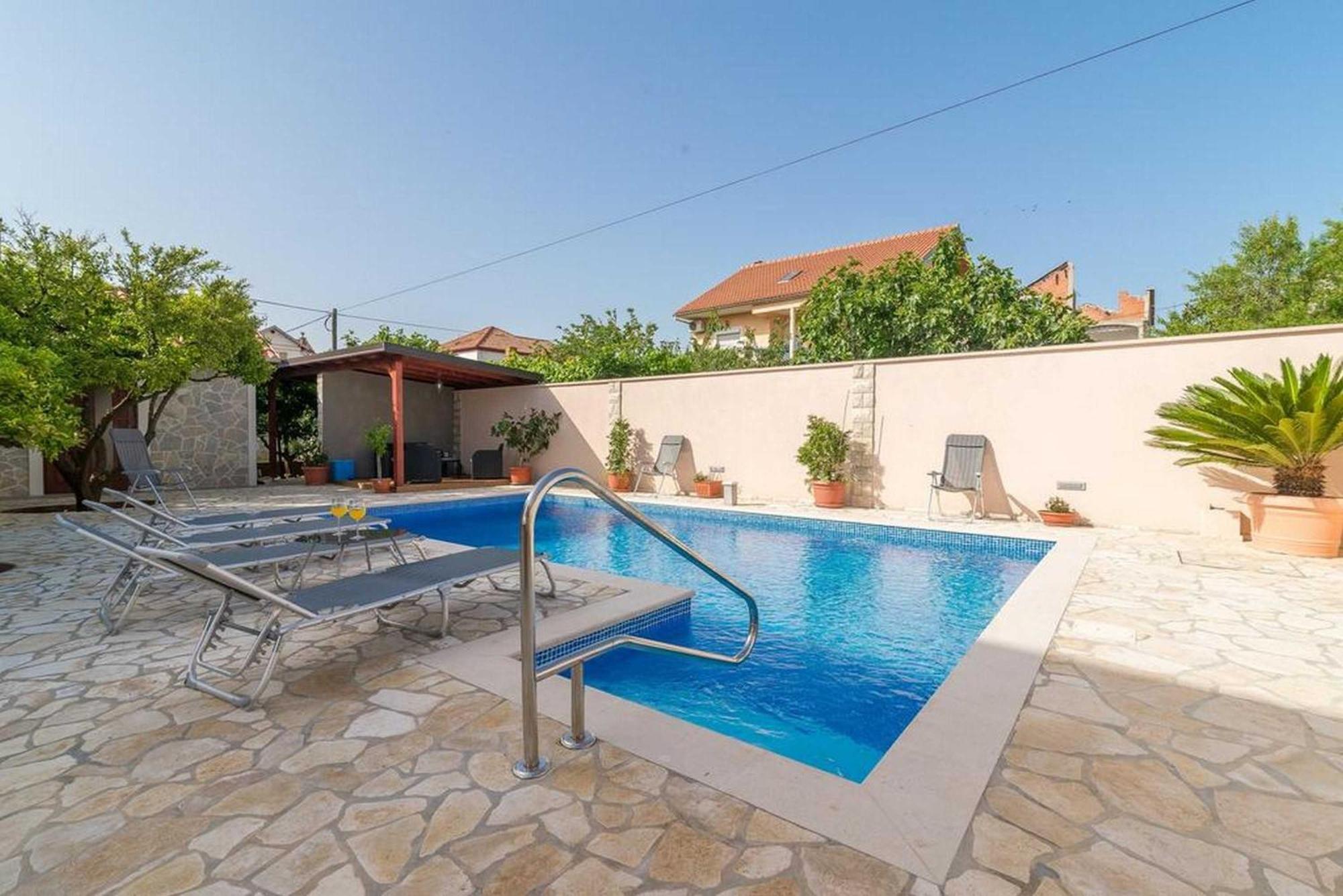 Apartments Villa Odesa With Shared Pool Zára Szoba fotó