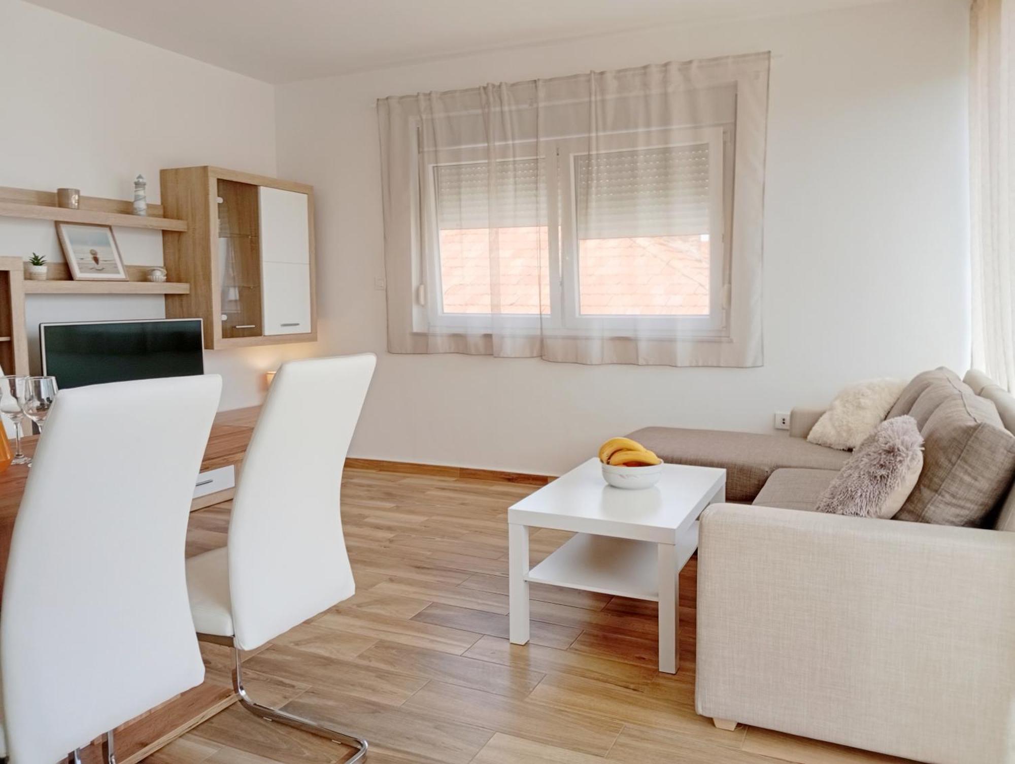 Apartments Villa Odesa With Shared Pool Zára Kültér fotó
